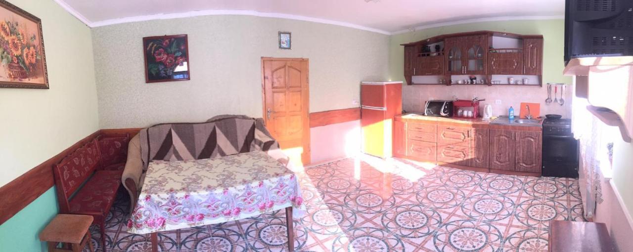 Карпатський Будинок Apartamento Izki Exterior foto