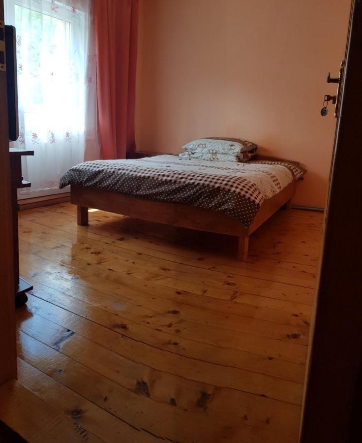 Карпатський Будинок Apartamento Izki Exterior foto